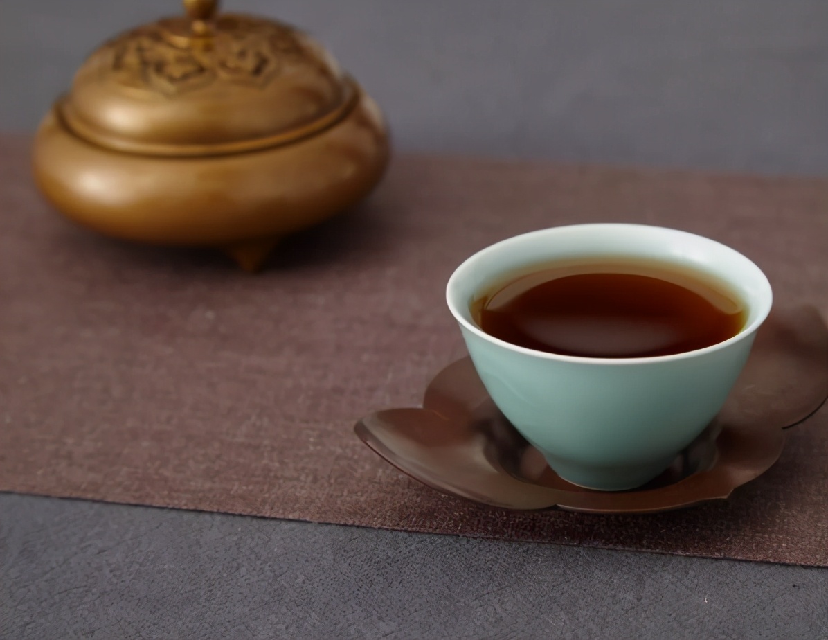 чорний чай Хей Ча - TheTea